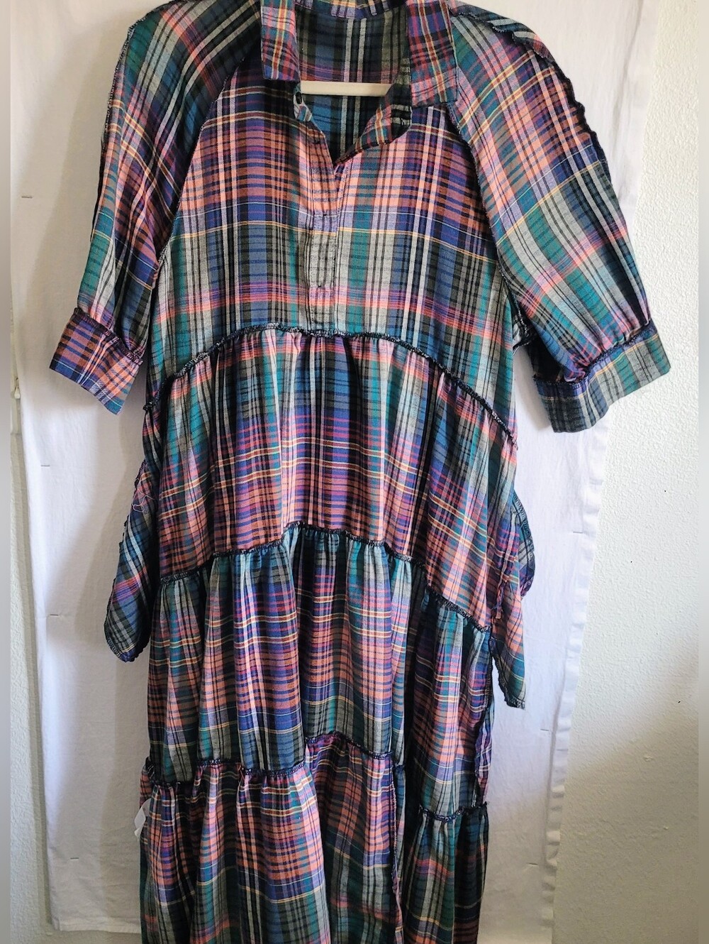 Natural Life Flannel Plaid Tiered Midi Dress - Green & Pink Size L - Picture 9 of 10